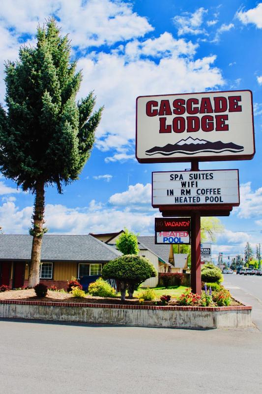 Cascade Lodge Main image